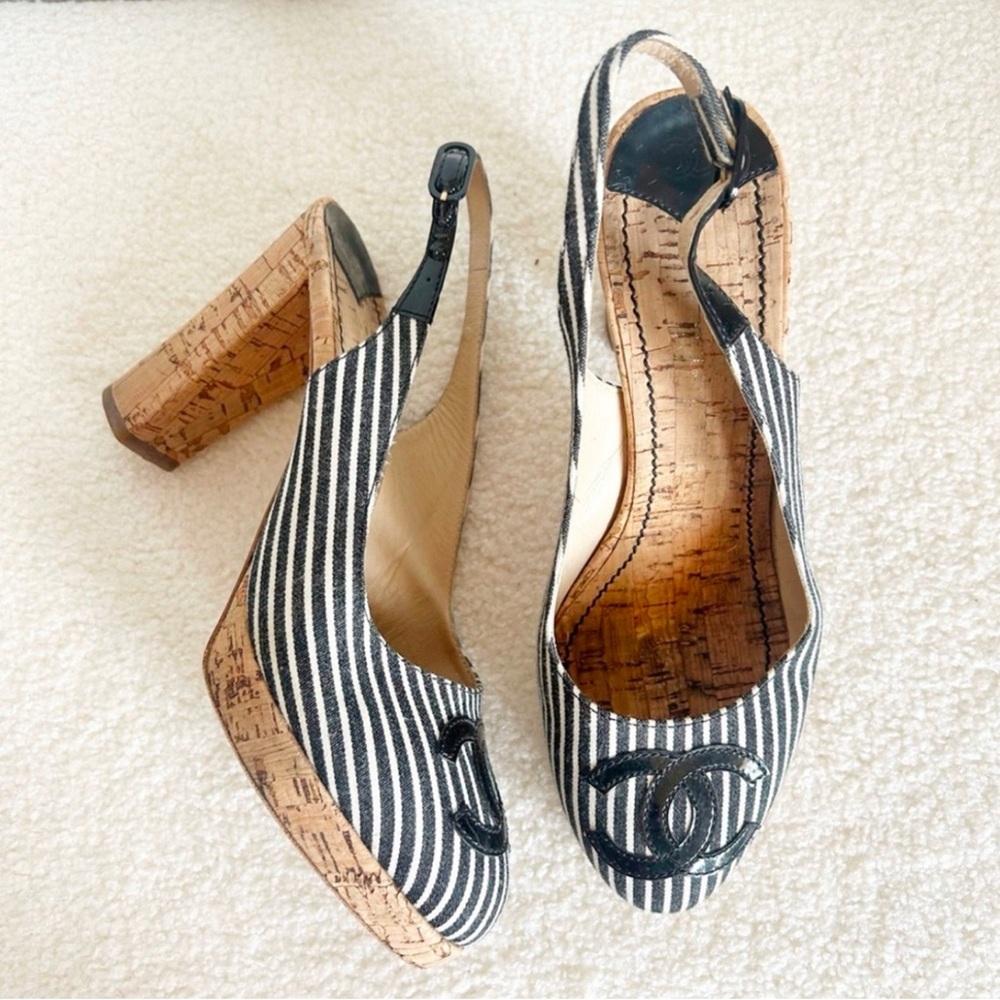 Chanel Black and White Striped cork platform cruise Shoes CC interlocking logo